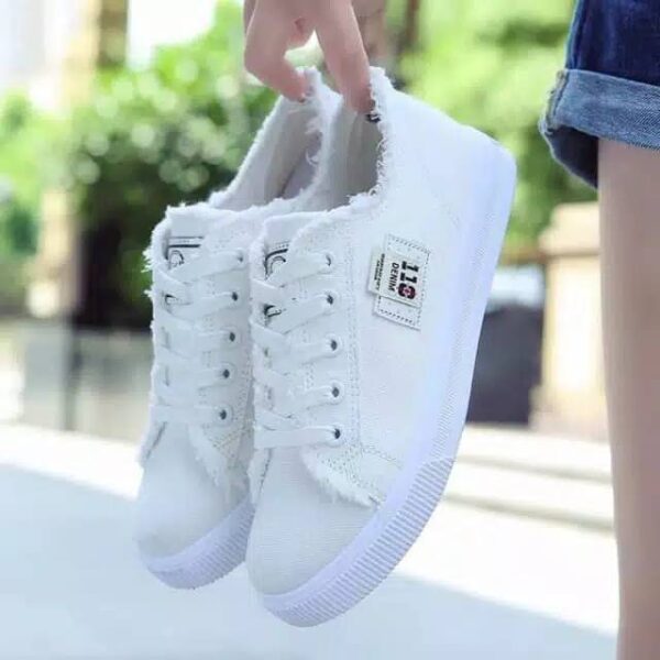 Sepatu Sneakers Wanita - Gambar 3