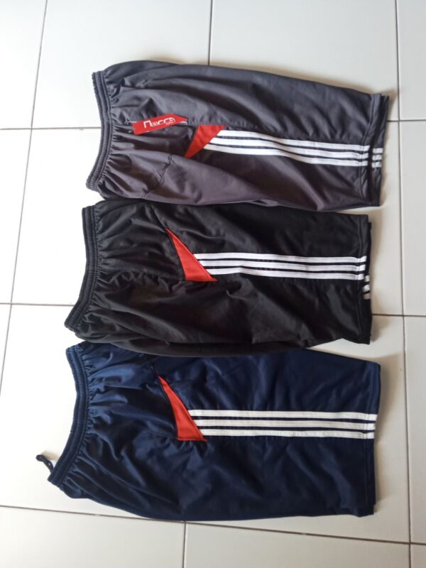 Celana Sontog Garuk